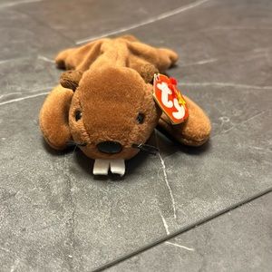 Ty Bucky beanie baby